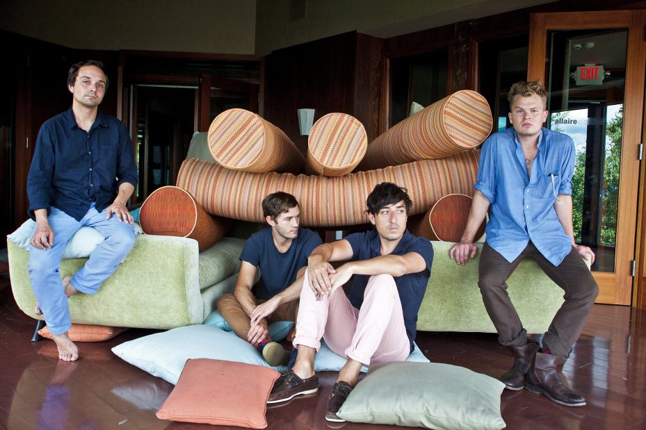 Billen en borsten in nieuwe video Grizzly Bear