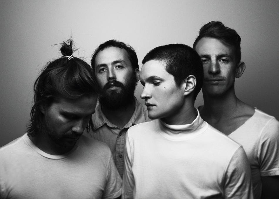 Big Thief – Shark Smile