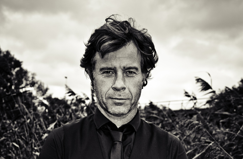 JW Roy met nieuwe single naar Patronaat en Paard