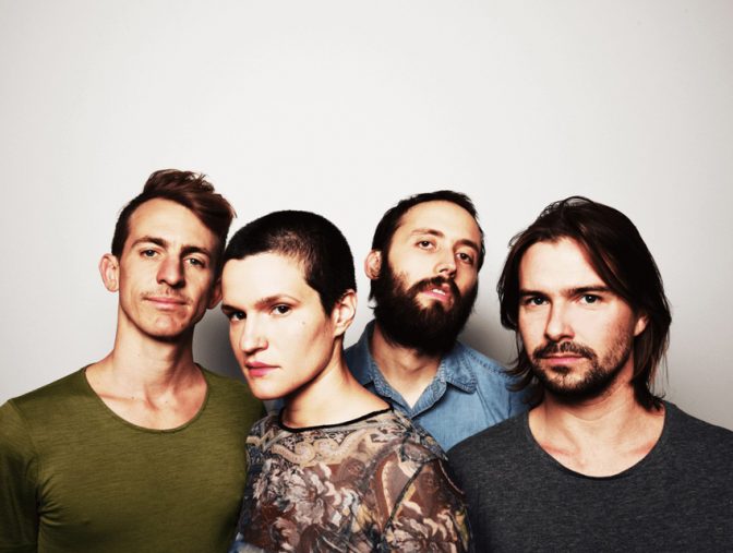 Indierockbelofte Big Thief voor twee shows naar Groningen en Utrecht