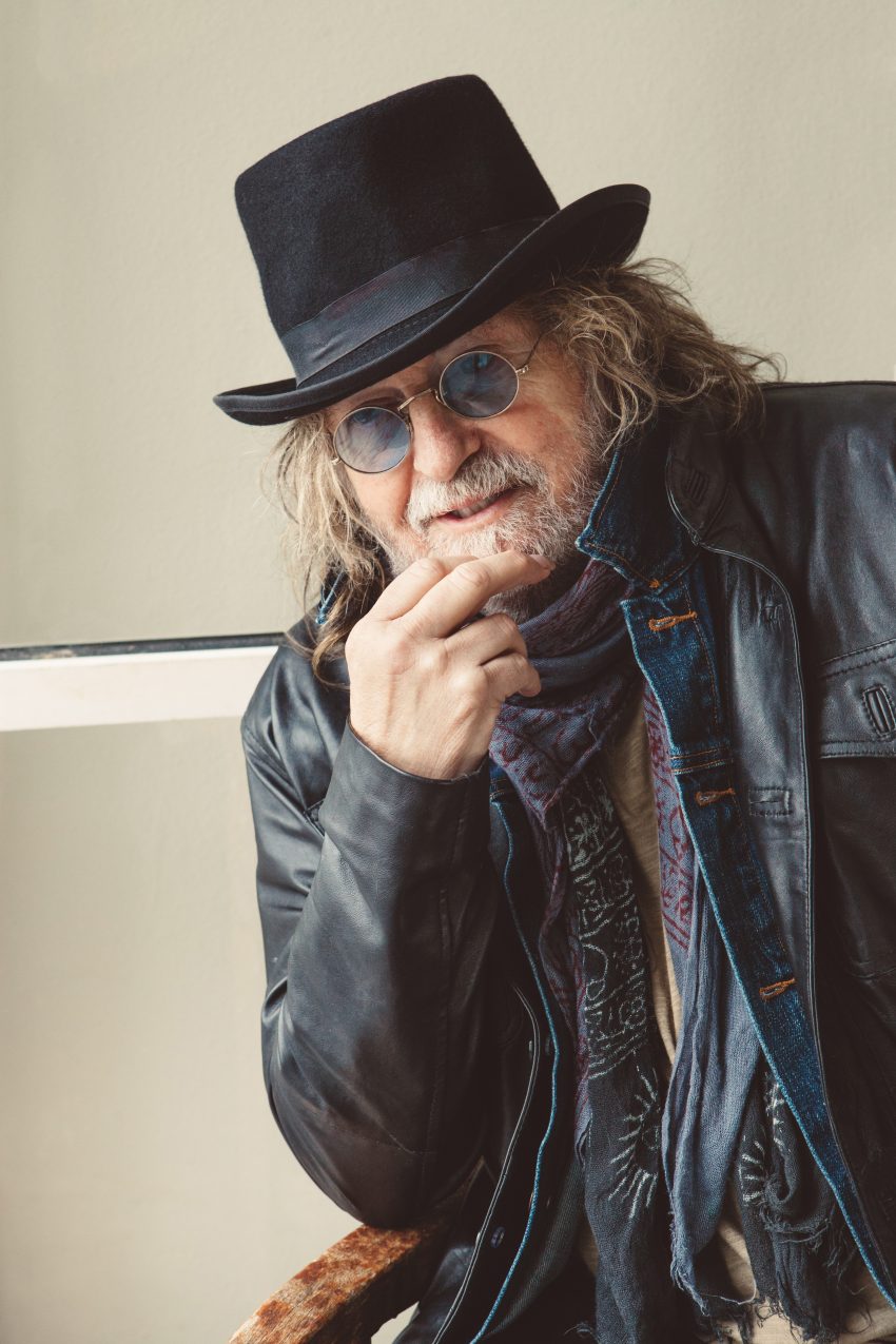 Gastrol Lucinda Williams op nieuw album Ray Wylie Hubbard