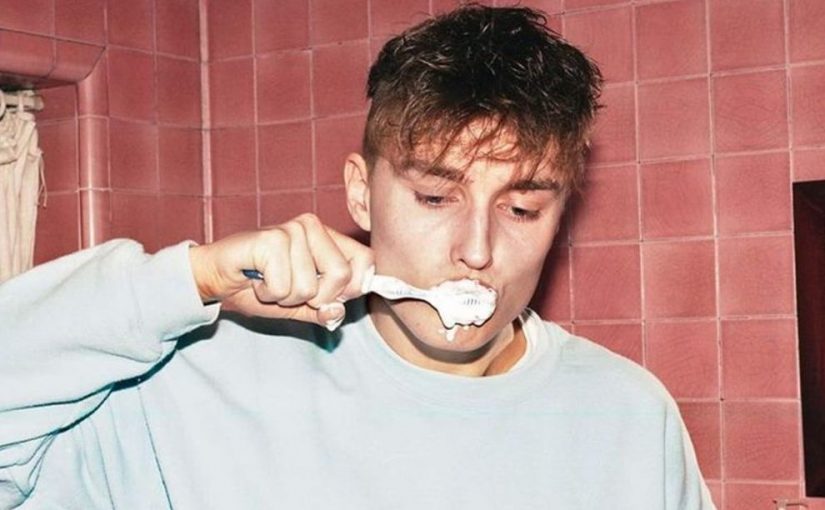 sam fender