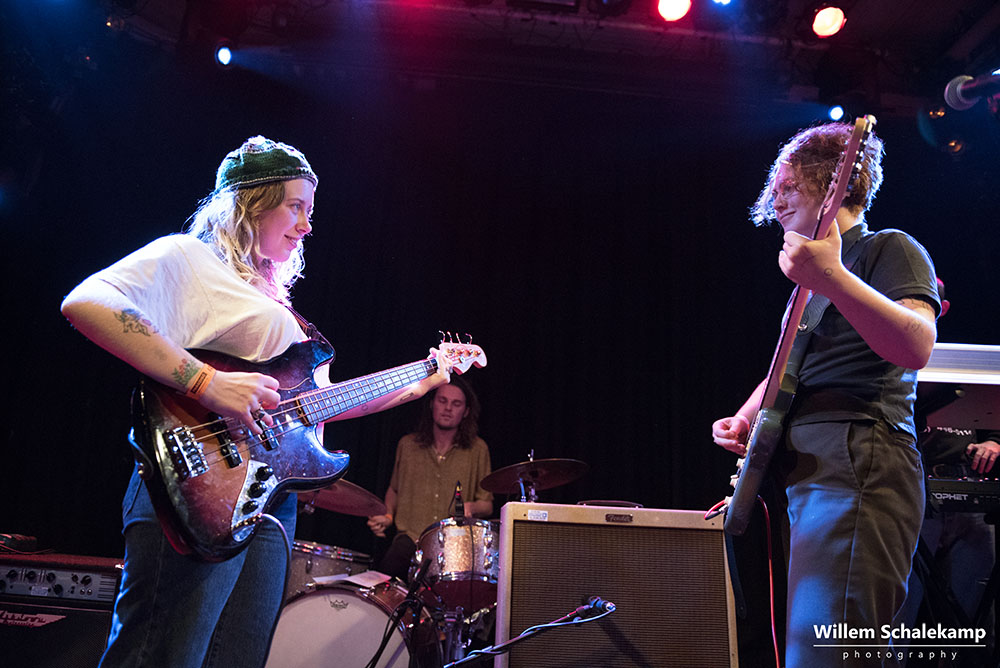 Girlpool