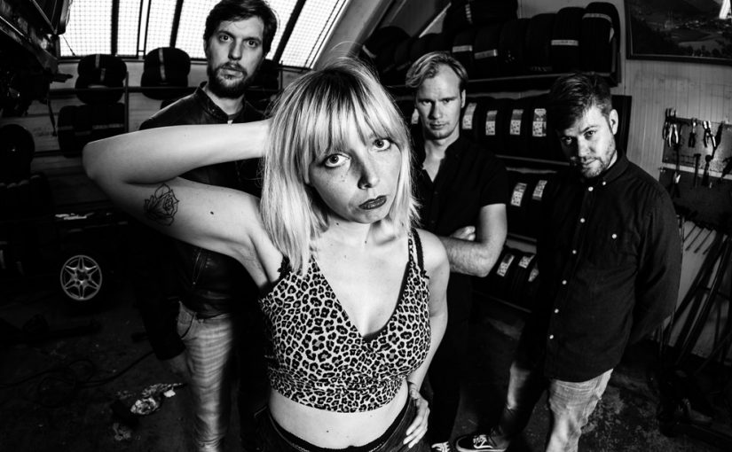 Clipprimeur: female fronted rockband LIJGER brengt tweede single uit