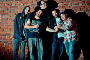 Iron Chic verwerkt dood bandlid met nieuwe plaat