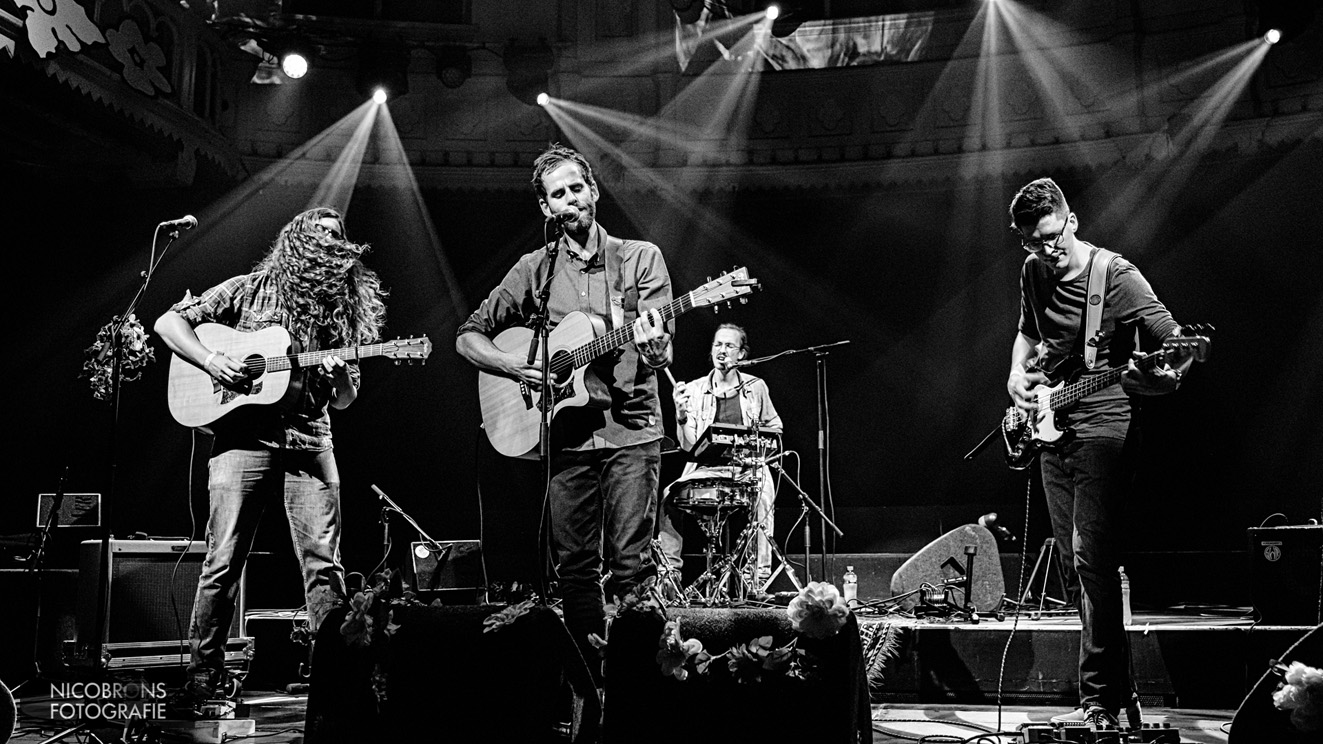 Utrechtse band A Brighter Light komt met break-up song Stars