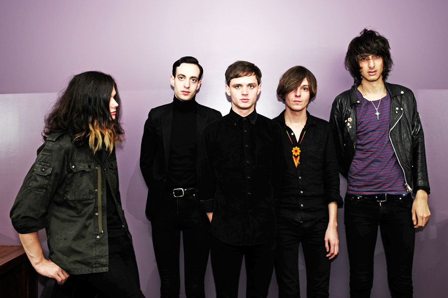 Something To Remember Me By van The Horrors op -1