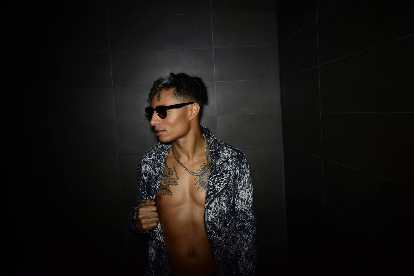 José James 6 november naar Paard in Den Haag