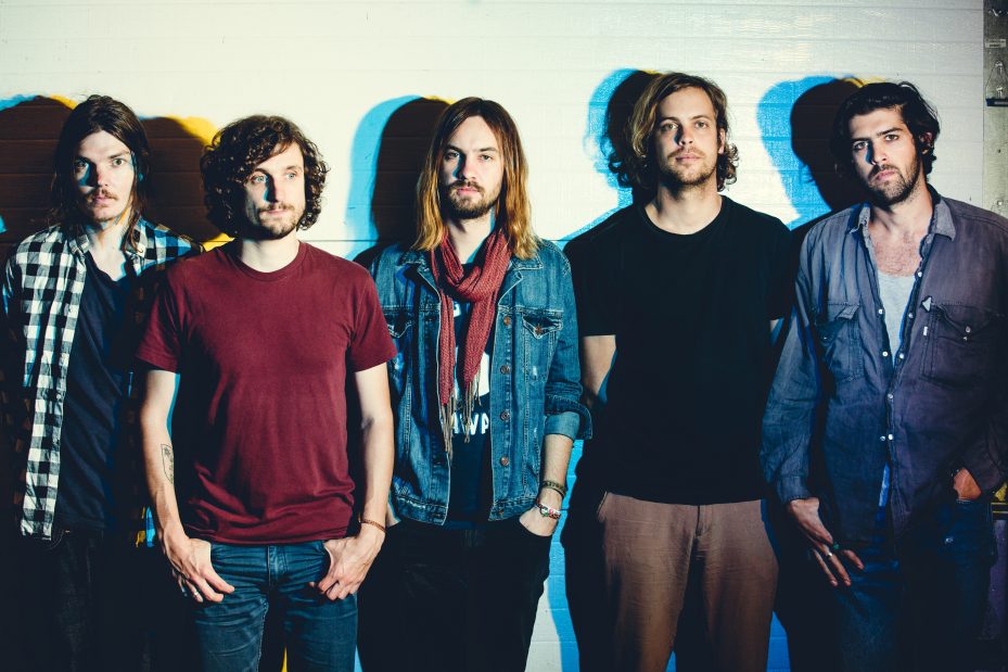 Tame Impala β Borderline (Live From Saturday Night Live/2019)
