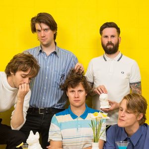 Afterpartees – Life Is Easy