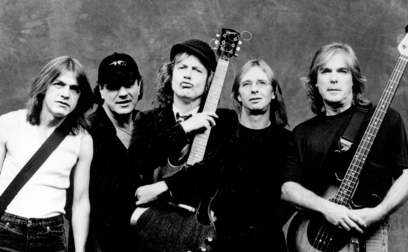 Eerbetoon Brian Johnson aan overleden AC/DC-vriend Malcolm Young