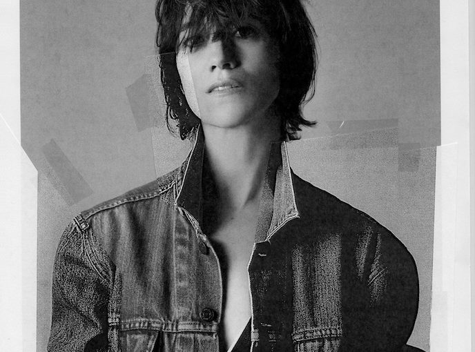 Charlotte Gainsbourg – Sylvia Says