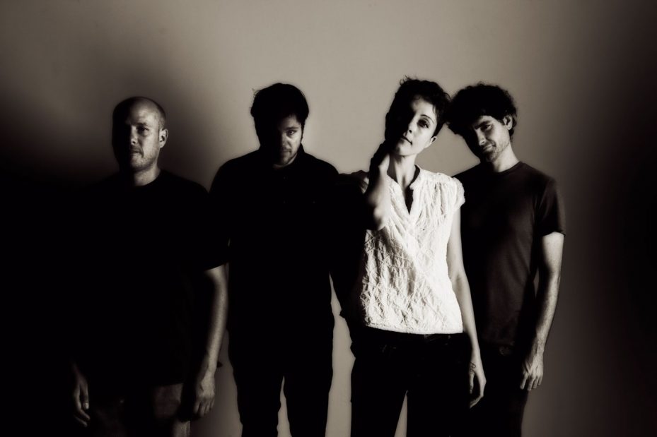 POLIÇA en s t a r g a z e naar Cross-Linx Festival 2018