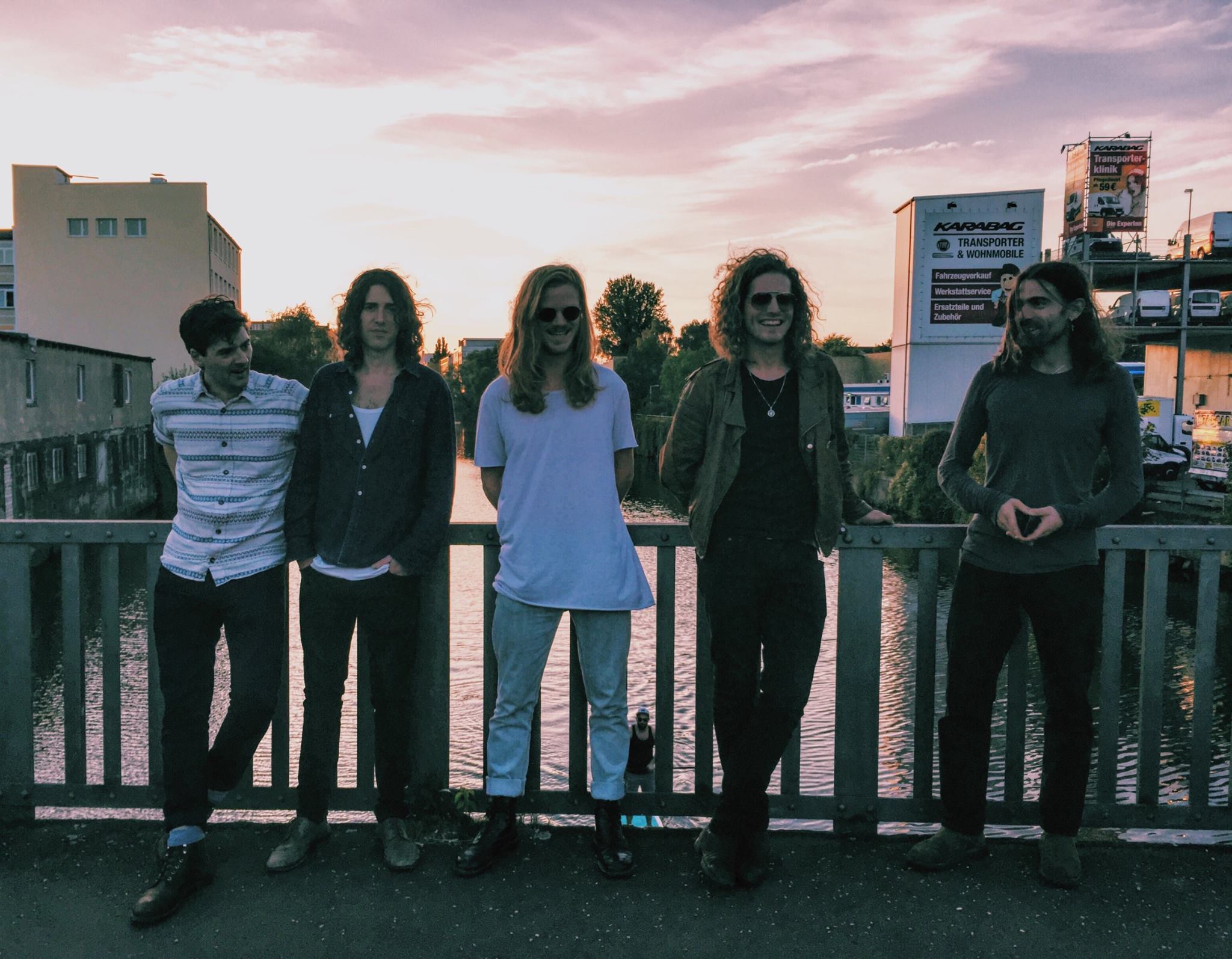 Ten Fé – Single No Return