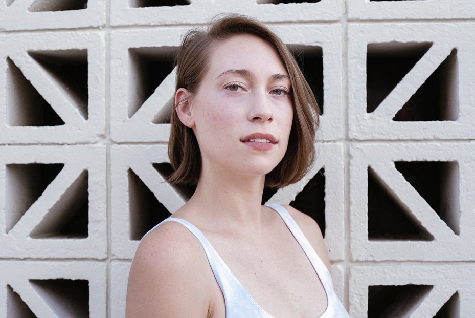 Melancholische Anna Burch komt met solodebuut