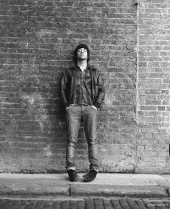 Blurs Graham Coxon zet zich met single in voor zelfmoordpreventie