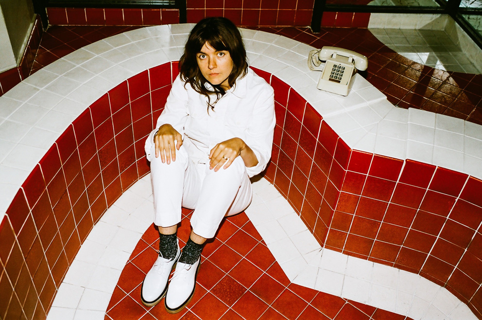 Courtney Barnett – Charity