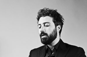 Frank Valenza met nieuwe EP Daze naar onder meer Gigant en Paard
