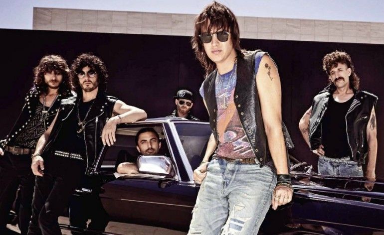 The Voidz – Leave It In My Dreams