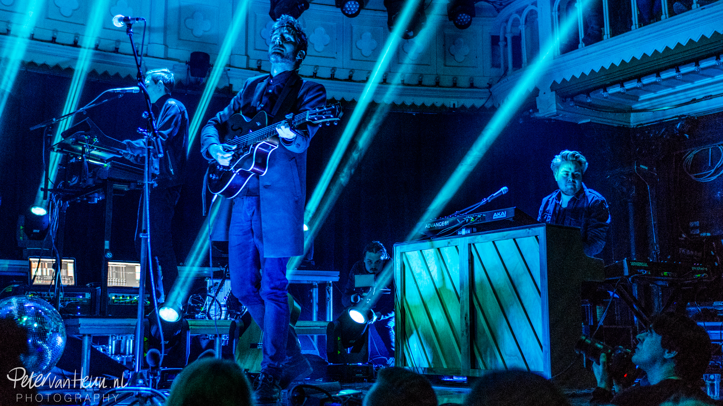 HAEVN brengt langverwachte debuutalbum Eyes Closed uit