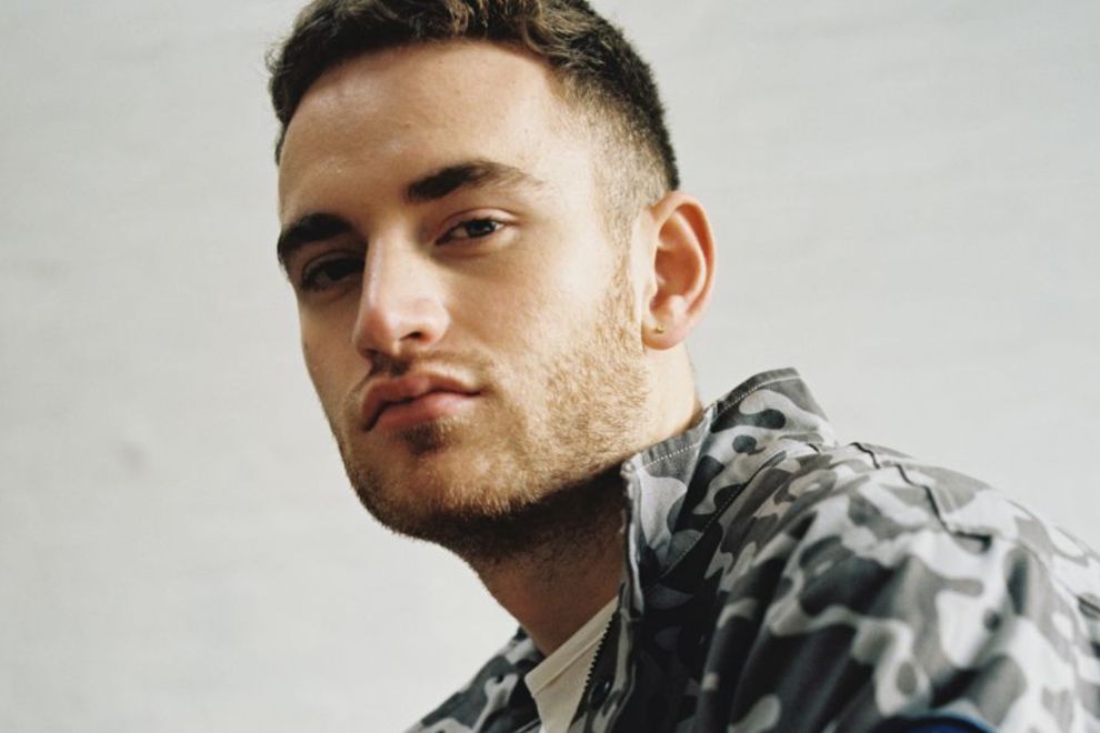 Tom Misch – Water Baby (feat. Loyle Carner)