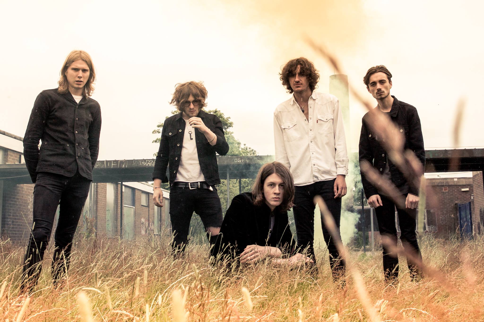 Blossoms – I Can’t Stand It
