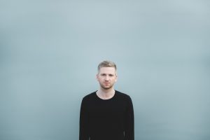 IJslandse multi-instrumentalist Ólafur Arnalds met nieuw album naar Carré