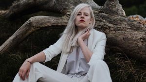Nieuwe track van Amber Arcades: ‘Goodnight Europe’