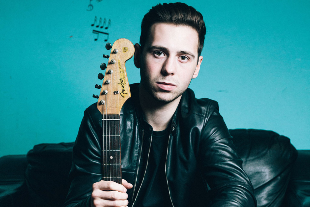 Laurence Jones o.a. naar De Helling, Gebouw-T en de Melkweg