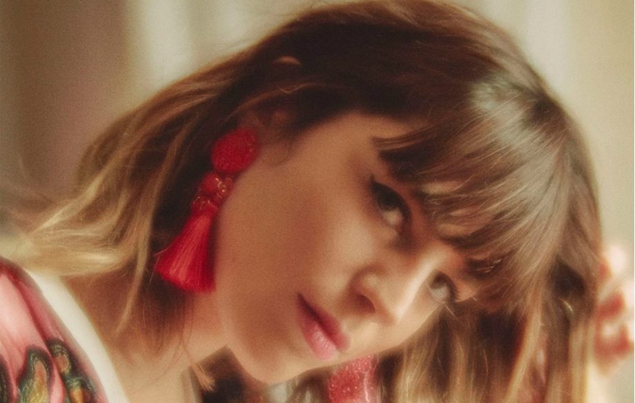 Melody’s Echo Chamber – Breathe In, Breathe Out