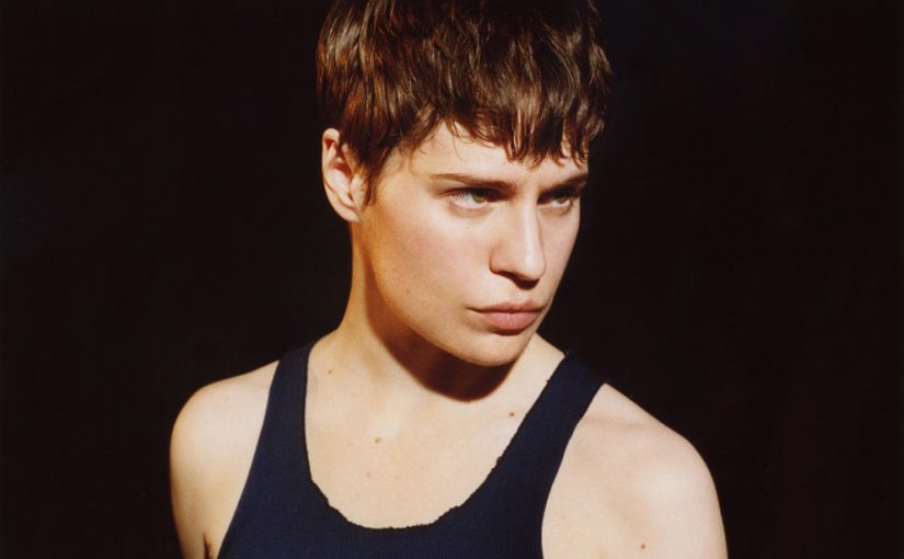 Nieuwe singles ‘Girlfriend’ en ‘Damn, Dis-Moi’ van Christine and the Queens