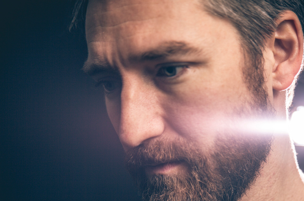 Op 13 juli verschijnt de nieuwe EP ‘Once The Sun’ van Helge
