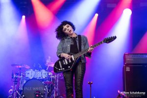 Pale Waves – Television Romance
