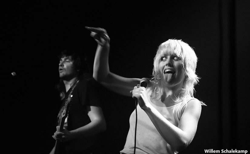 Amyl and the Sniffers