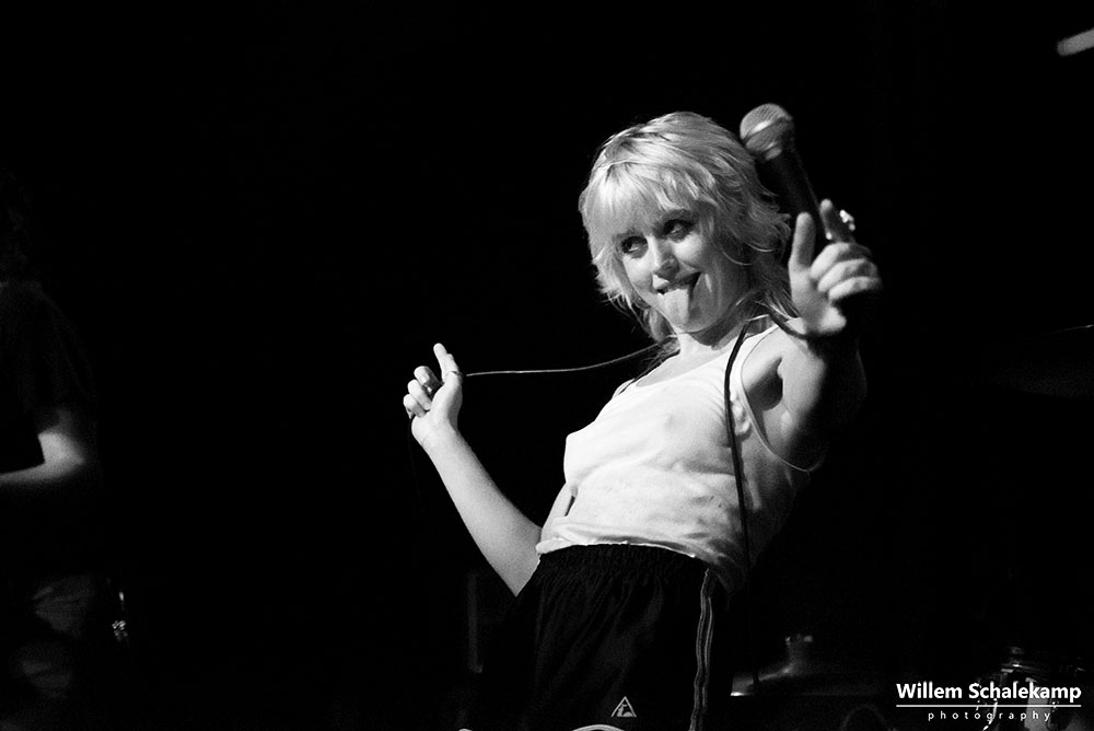 Amyl and the Sniffers