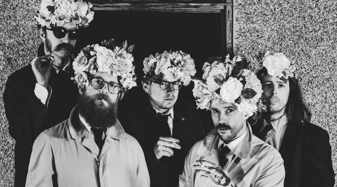 Idles – Great