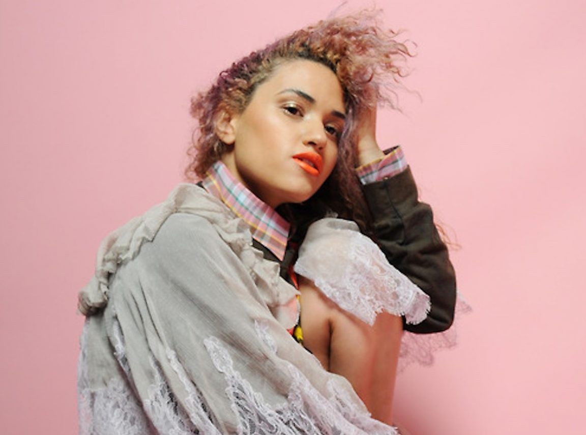 Empress Of – When I’m With Him