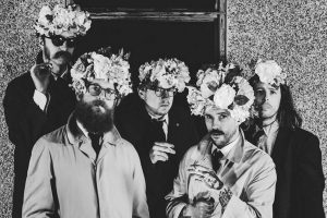 Idles – Mercedes Marxist