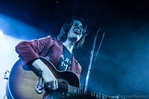 Blossoms – Your Girlfriend