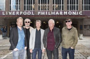 The Analogues komen met The White Album Live In Liverpool