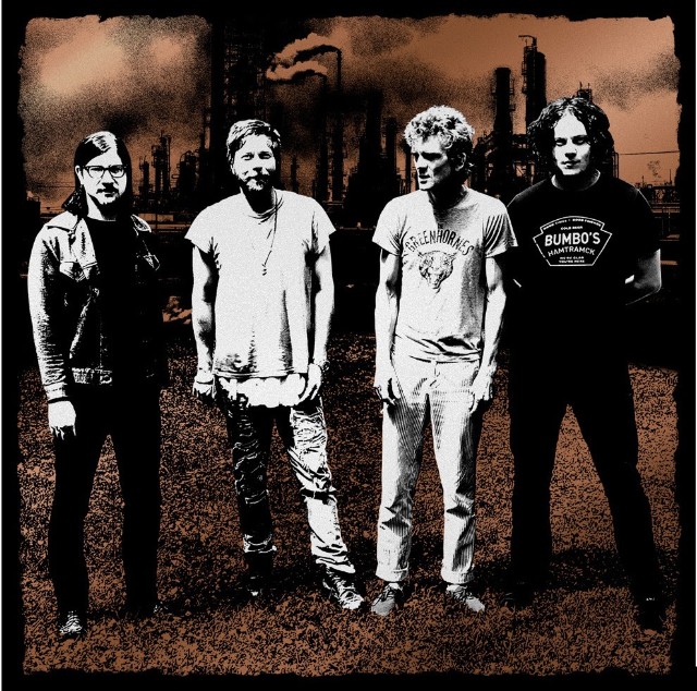 The Raconteurs – Sunday Driver