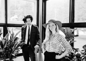 Dreampop band Still Corners o.a. naar Paard en Q-Factory