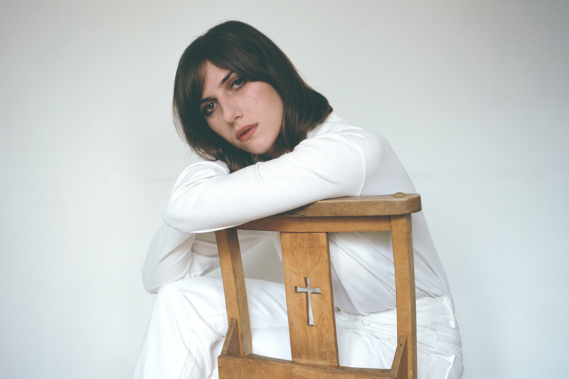 Aldous Harding – The Barrel