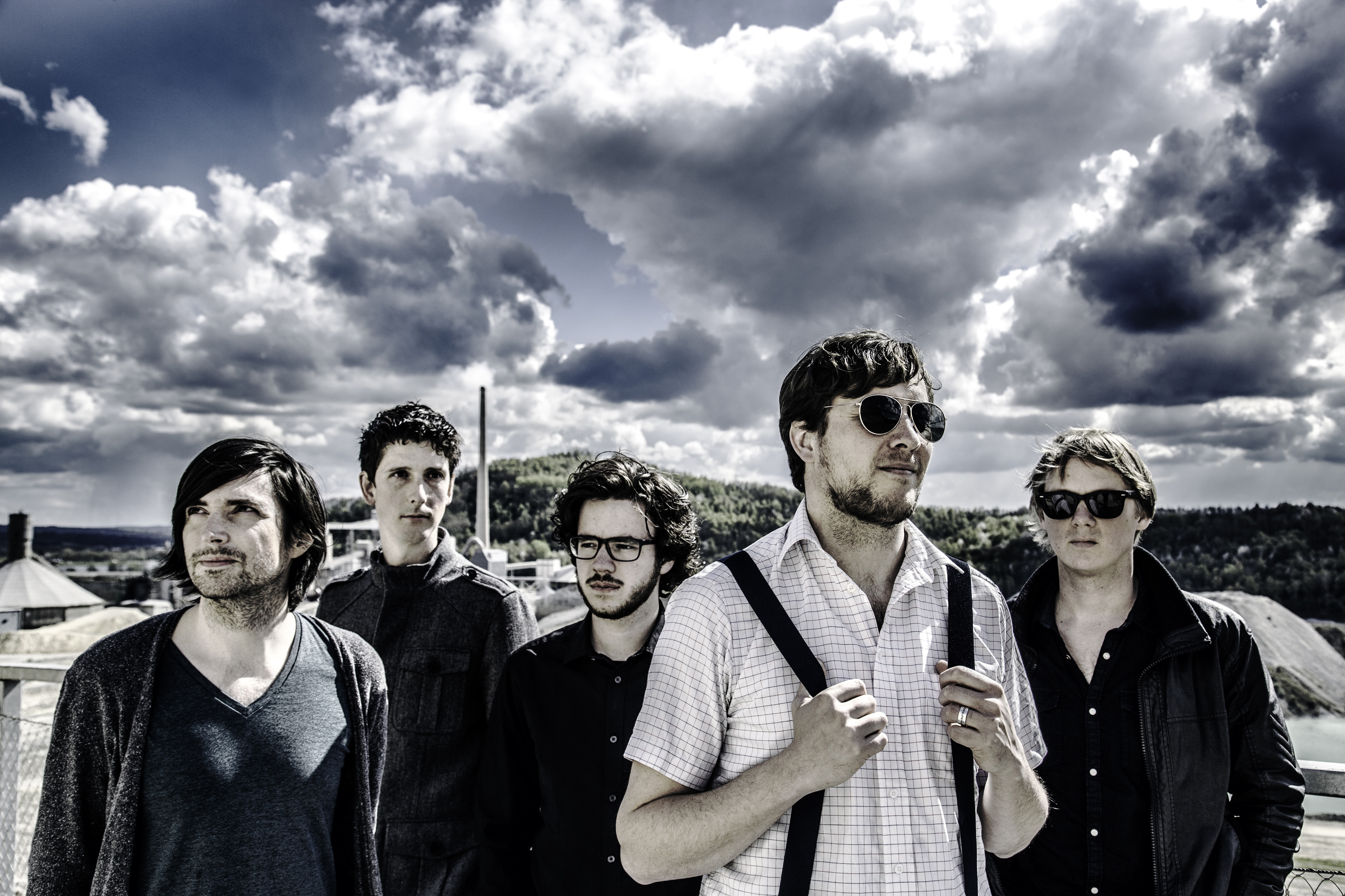 No Man’s Valley – Eyeball