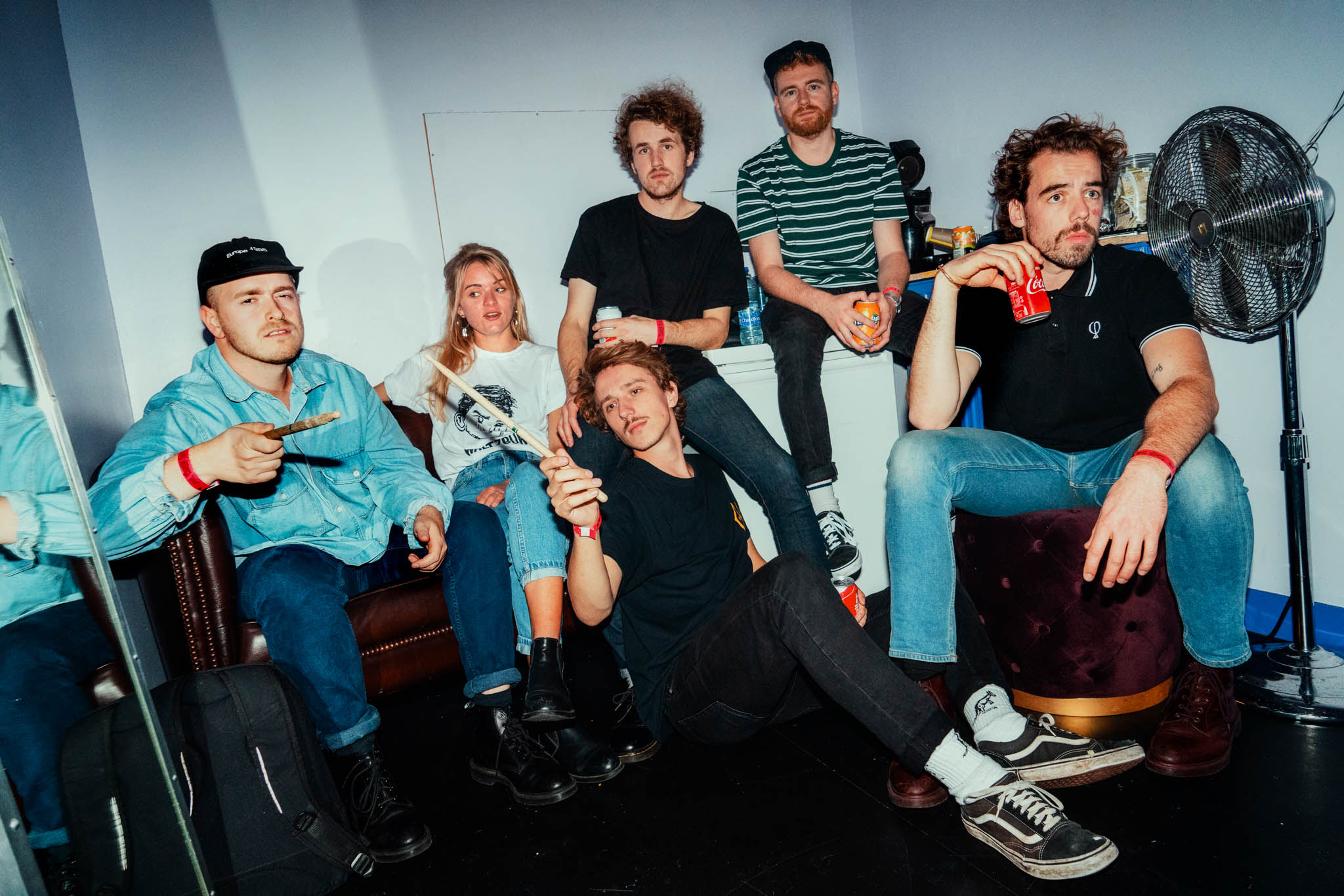 Waltzburg kondigt nieuwe EP aan met release van single ‘Inbetween’