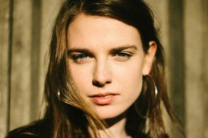 Angie McMahon kondigt debuutalbum aan