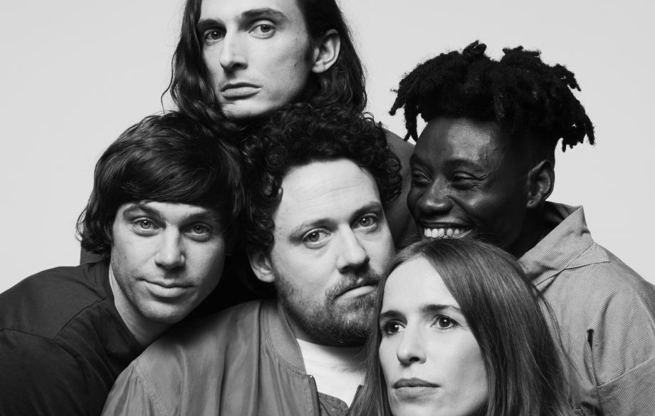 Metronomy – Lately