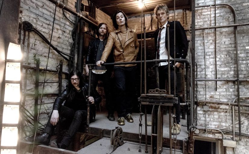 The Raconteurs – Help Me Stranger