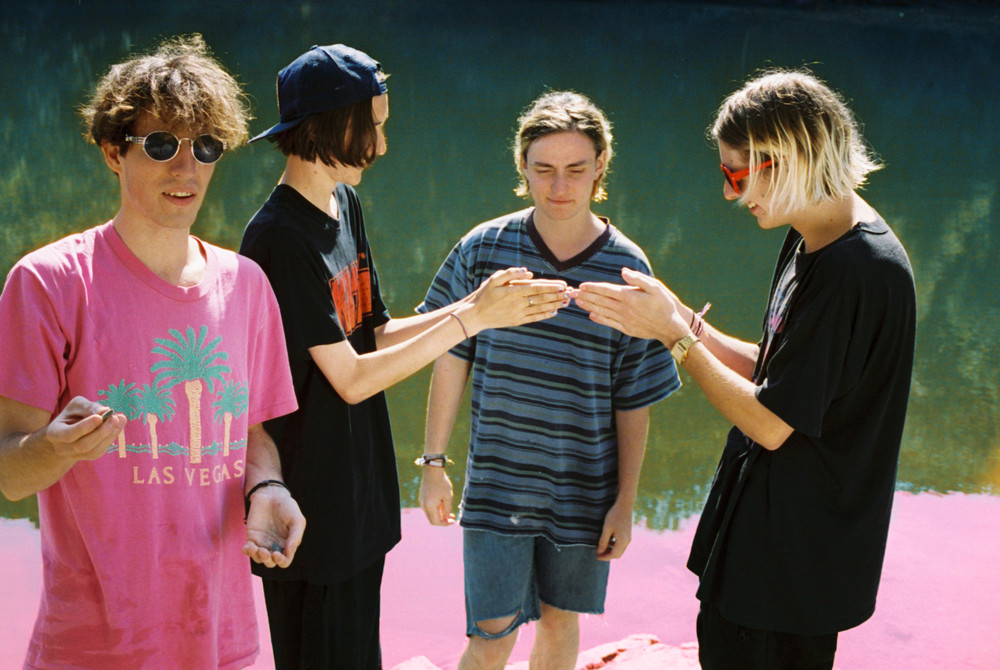 Swim Deep – To Feel Good