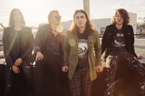 BRKN Love – Papercuts